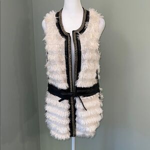 Jane & John Elegant Cream and Black Women's Vest Sz S